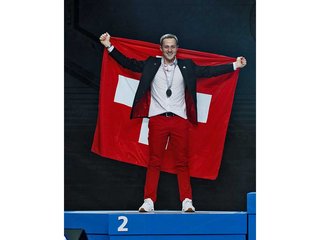 Glücklicher Vize-Europameister: Zimmermann Michael Bieri hat an den EuroSkills den Sprung aufs Treppchen geschafft.